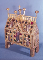 Cofre relicario en forma de casa, Limousin (esmalte y cobre)