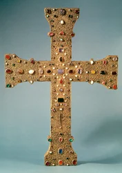 Cruz relicario de la Abadía de Valesse