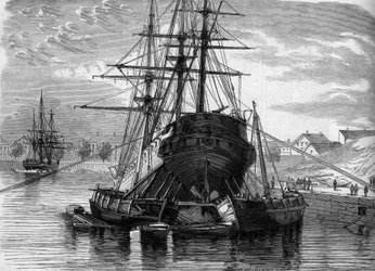 Reparación de un barco (el vapor "Vera Cruz"): levantamos la parte trasera para poner la hélice descubierta. 1863. Grabado en "Le Monde Illustré" n°320 del 30 de mayo de 1863