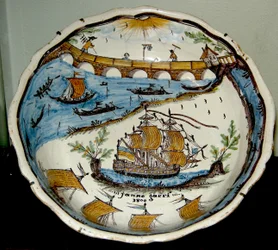 Ensaladera que representa el transporte marítimo en el Loira, Nevers, 1800