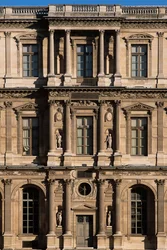 La Cour Carrée, lado norte