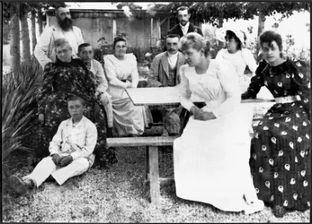 Las familias Monet y Hoschede, c.1880s
