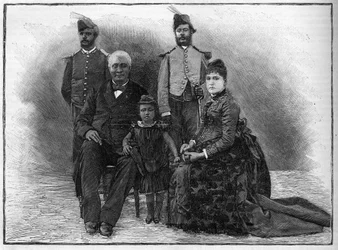El presidente de Haití Etienne Felicite Solomon (1820-1888) con su familia y ayudantes de campo.