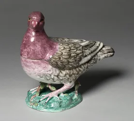 Sopera en Forma de Paloma, fabricante Fábrica Sceaux, c.1760