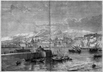 Vista de la ciudad de Mesina, Sicilia, Italia