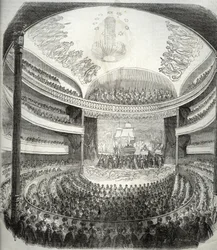 Vista del teatro rue du Chateau d