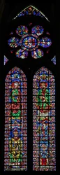 Ventana w102 que representa a San Pedro y San Andrés; Catedral de Soissons y un obispo; en la rosa Escenas de la vida de San Pedro