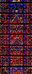 Ventana w105 que representa la iglesia catedral de Amiens