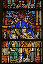 Ventana w19 que representa a Santo Tomás Becket y Enrique II en desacuerdo