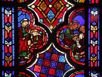 Ventana w1 que representa a Jesús con Marta y María Magdalena
