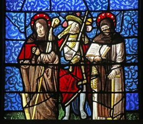 Ventana w20 que representa a San Domingo y San Francisco con un caballero sosteniendo una espada