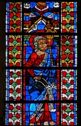 Ventana w211 que representa a San Judas