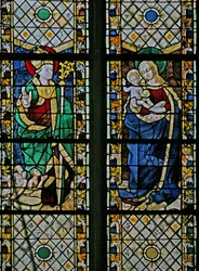 Ventana w43 que representa a San Nicolás y la Virgen con el Niño