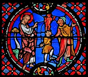Ventana w9 que representa a San Andrés exorcizando un demonio