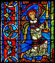 Ángel con una vela