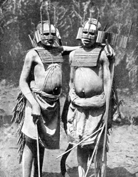 Dos brujos, Tanganica Tanzania, África, 1936