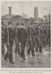 La degradación del capitán Dreyfus, marchando al prisionero a la parada de ejecución, 5 de enero de 1895