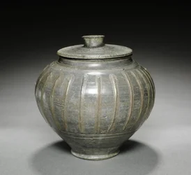 Olla con tapa, siglo II