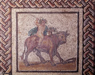 Arte Galo-Romano: pavimento de mosaico que representa un calendario rústico. Alegoría de la primavera montando un toro. Finales del siglo II, principios del siglo III d.C. De Saint-Romain-en-Gal (Rhone). Saint Germain en Laye, Museo Nacional de Arqueología