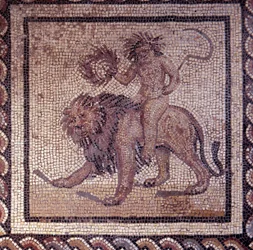 Arte Galo-Romano: pavimento de mosaico representando un calendario rústico. Alegoría del verano sobre un león