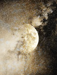Luna dorada y resplandeciente