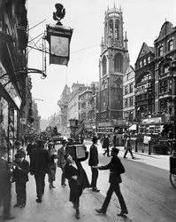 Fleet Street mirando al oeste, Ciudad de Londres, 1920s