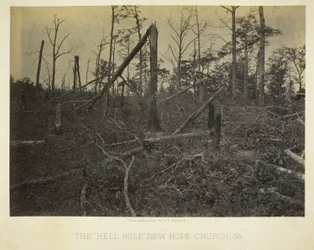 El "agujero del infierno", Iglesia de la Nueva Esperanza, GA