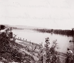 Vista del río Tennessee mirando hacia Chattanooga, ca. 1864