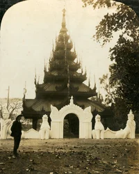 Pagoda birmana, Jardines de Edén, Calcuta, c1909