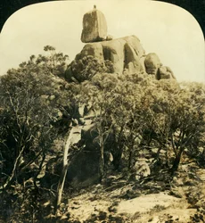 La Roca del Mirador, Buffalo Ranges, Victoria, Australia, c. 1909