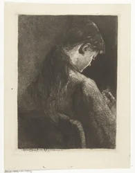 Niña sentada, vista de espaldas