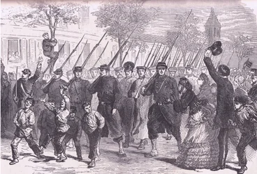 Llegada a París de prisioneros prusianos después de la batalla antes de Bagneun, Cassells History of the War between France and Germany publicado por Cassell and Company Limited, c.1890