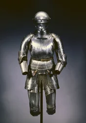 Casco cerrado y armadura parcial en estilo Maximiliano, Núremberg, c.1525