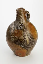 Botella de Colonia decorada con una cara grotesca, c.1600-50
