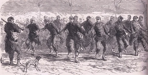 Soldados franceses bailando en el campamento, de la Historia de la Guerra entre Francia y Alemania de Cassell, publicada por Cassell and Company Limited, c.1890