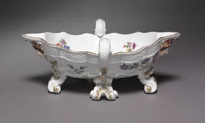 Salsera, hecha en la Fábrica de Porcelana de Meissen, Alemania, 1735-56