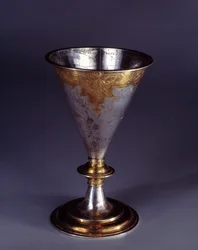 Instrumento científico: reloj de sol en forma de cáliz hecho en oro y plata. Escuela alemana. Finales del siglo XVI principios del XVII. Enouen, Museo del Renacimiento