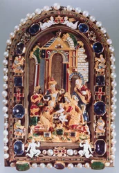 La Adoración de los Reyes, placa de relieve enmarcada con figuras en miniatura de los cuatro Evangelistas y putti alternando con zafiros, de Múnich
