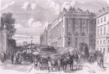 Levantando barricadas en las calles de París, Historia de la Guerra entre Francia y Alemania de Cassell, publicada por Cassell and Company Limited, c.1890 (litografía)