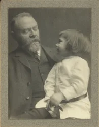 [Eduard Käsebier y su nieto Charles F. O