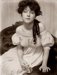 Retrato de Evelyn Nesbit por Gertrude Kasebier, c.1900