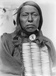 Jefe sioux Flying Hawk, c.1900