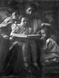 Mujer y niños leyendo