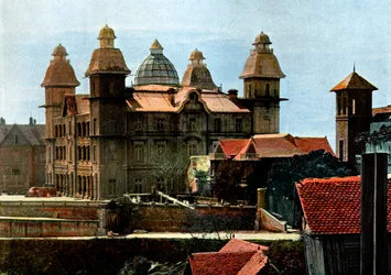 Palacio del ex-primer ministro y los cuarteles de los marines, Madagascar, finales del siglo XIX