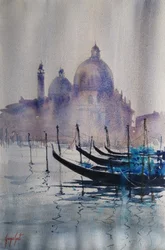 Góndolas de Venecia en una mañana brumosa