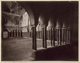 Amalfi, convento de los Capuchinos. Claustro