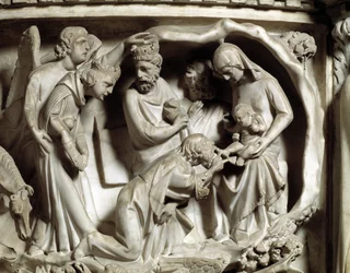 (detalle) de los relieves de la Silla realizada por Giovanni Pisano: la adoración de los magos