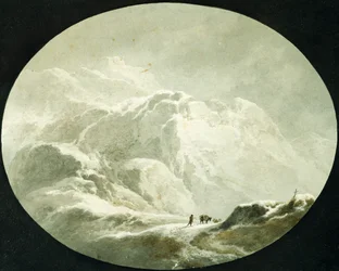 Paso alpino cubierto de nieve
