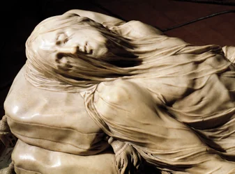 El Cristo velado