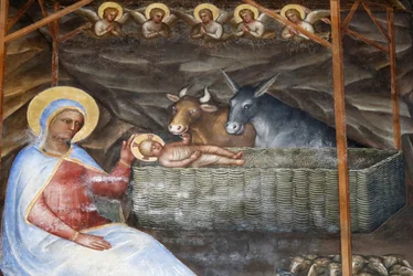 Baptisterio de Padua. Frescos del techo del siglo XIV, obra de Giusto de Menabuoi. La natividad de Cristo. Padua. Italia. (foto)